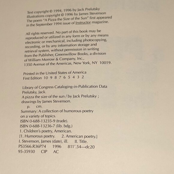 A Pizza The Size Of The Sun By Jack Prelutsky Drawings James Stevenson HC Book - Picture 5 of 7